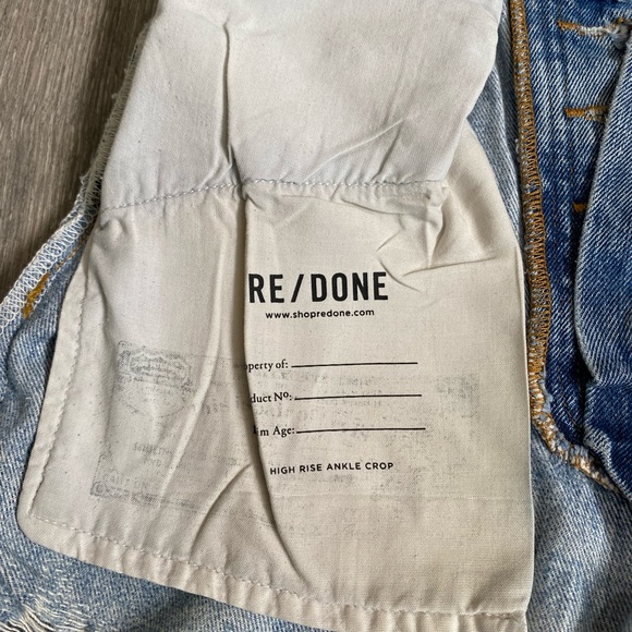 🖤🍬NWT RE/DONE X LEVI’S HIGH RISE ANKLE CROP JEANS DISTRESSED LIGHTWASH SIZE 24 - Picture 13 of 17